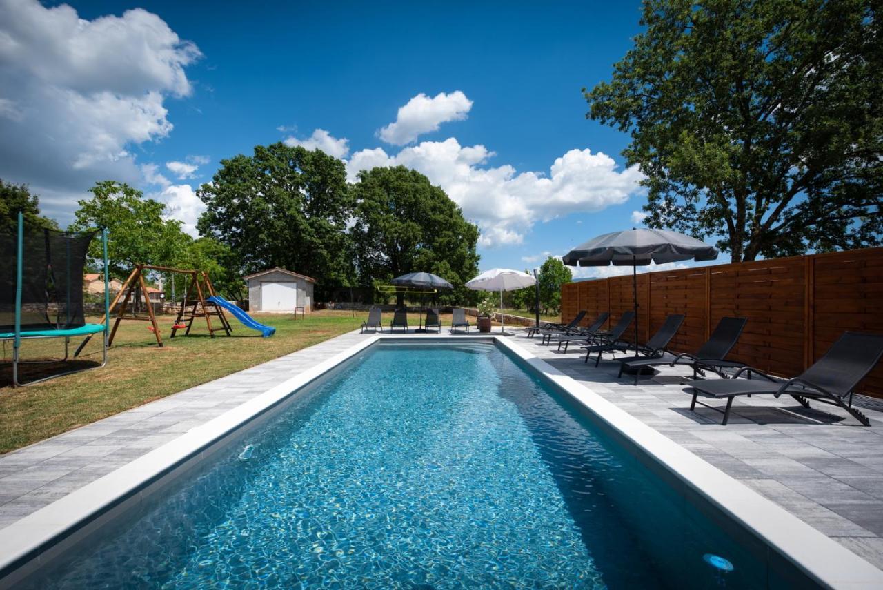Villa Slivari Nedescina ภายนอก รูปภาพ